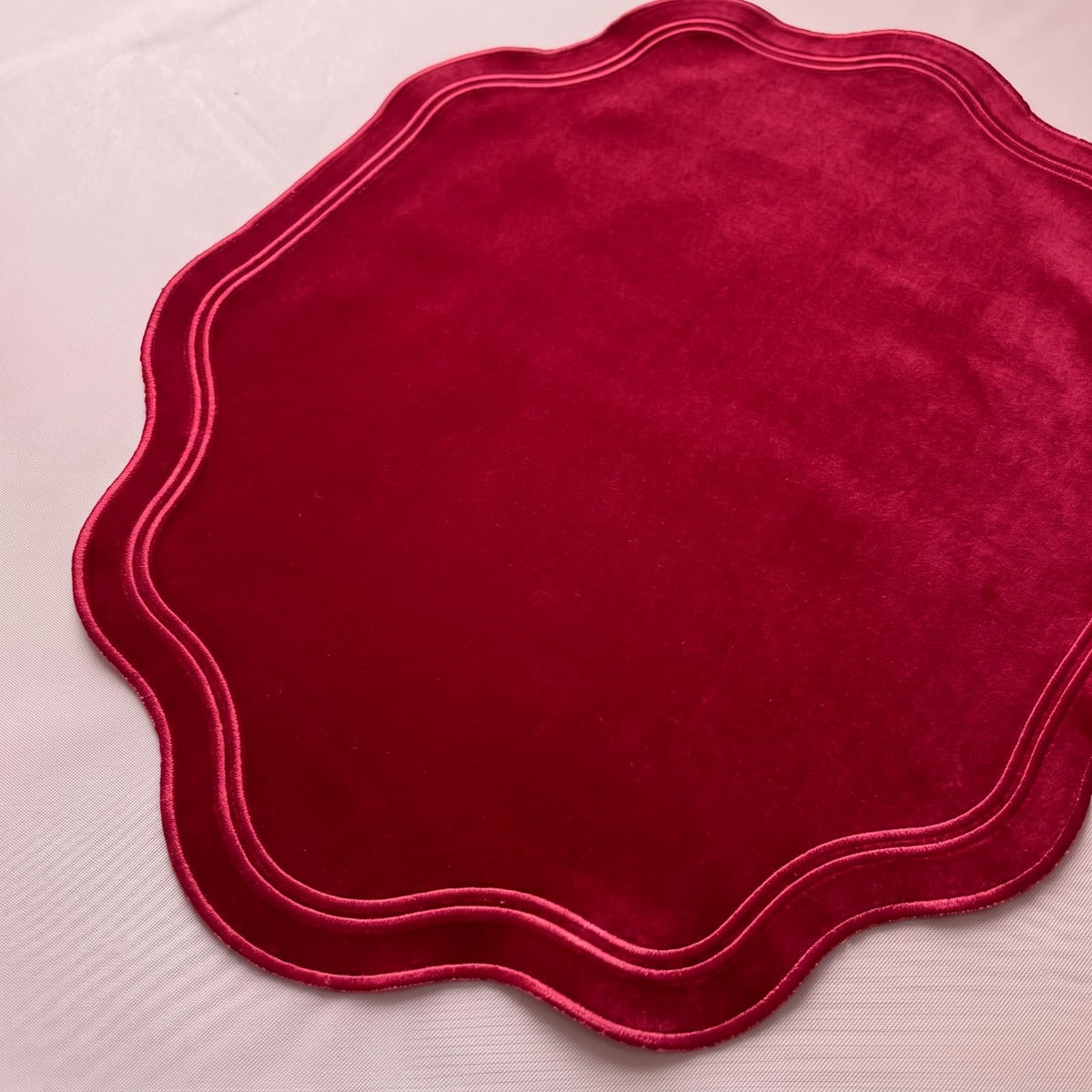 Breling 6 Pcs Cotton Placemats Cotton, Scalloped Edge Sage Green