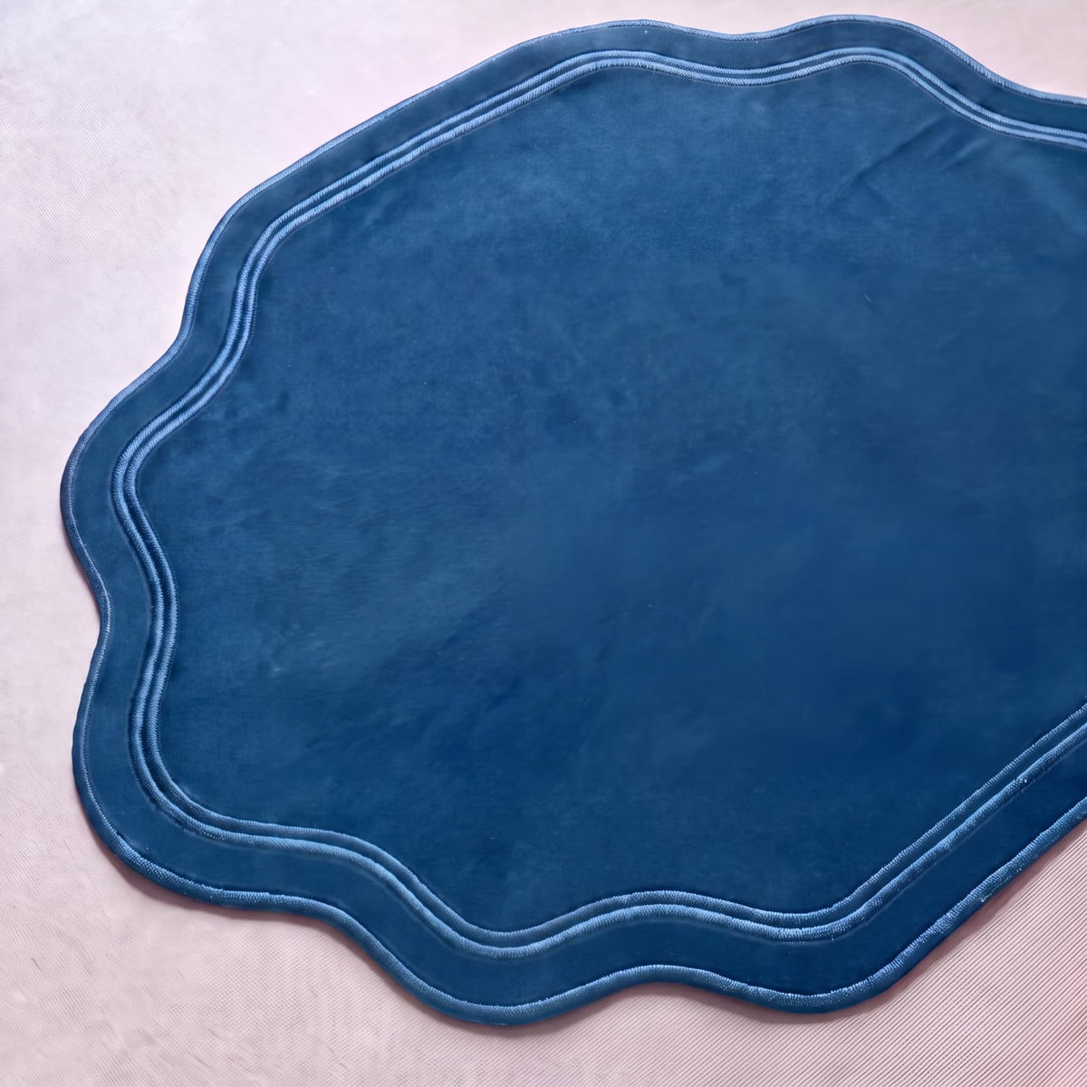 Breling 6 Pcs Cotton Placemats Cotton, Scalloped Edge Sage Green