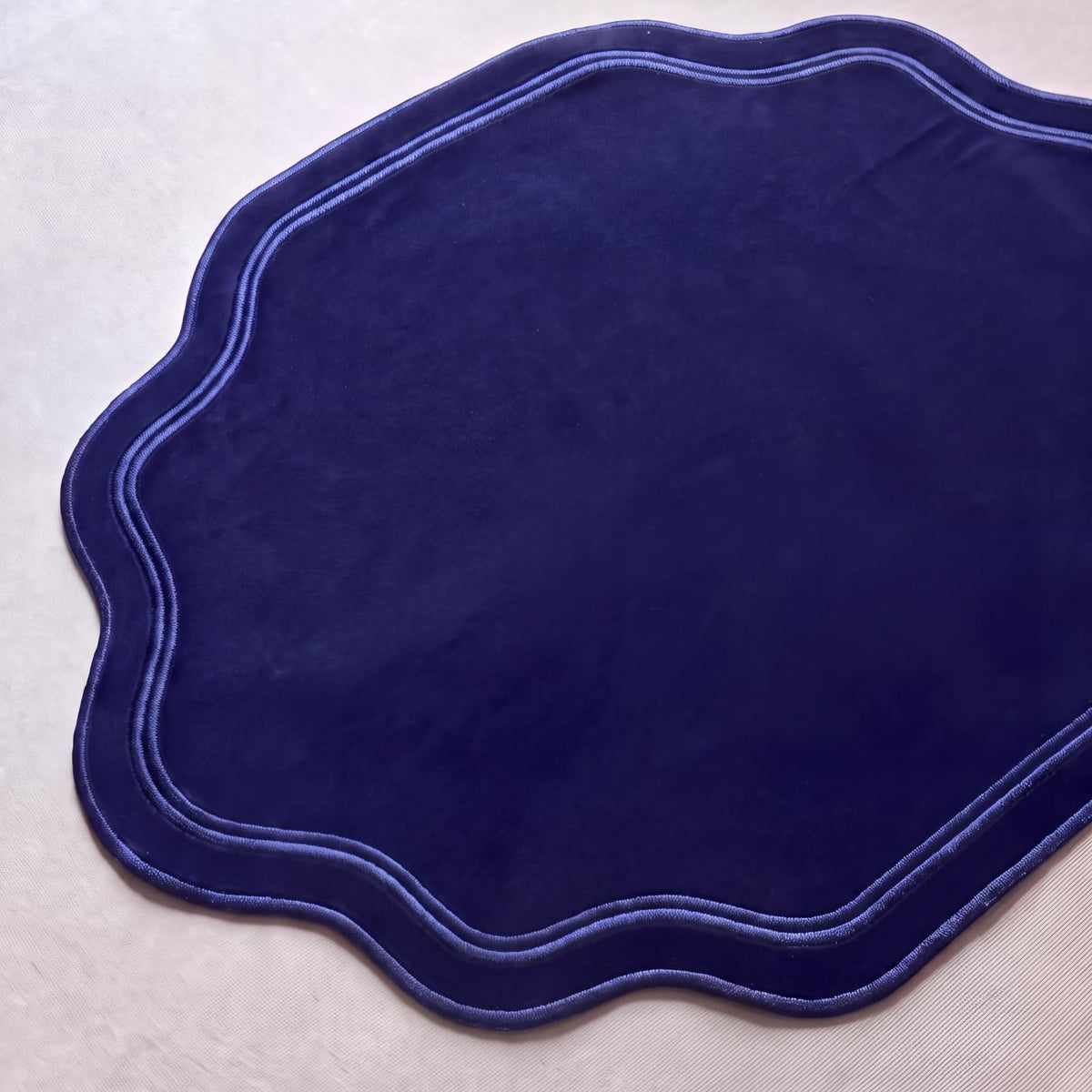 Breling 6 Pcs Cotton Placemats Cotton, Scalloped Edge Sage Green