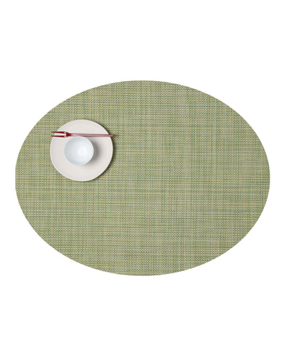 Chilewich Mini Basketweave Placemats, Round Woven Placemats Set of 4