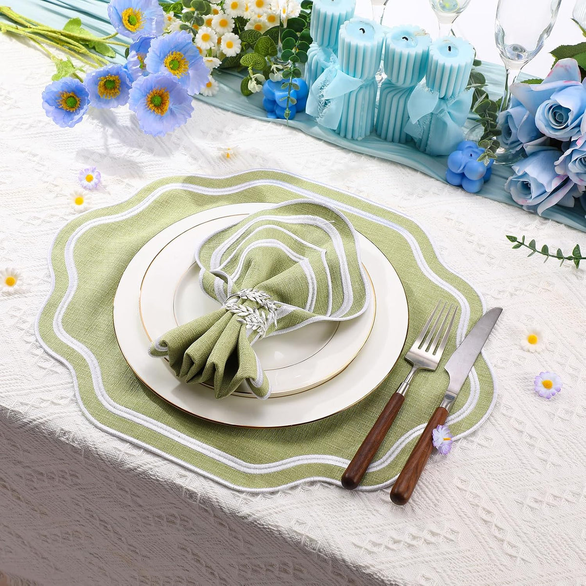 Breling 6 Pcs Cotton Placemats Cotton, Scalloped Edge Sage Green