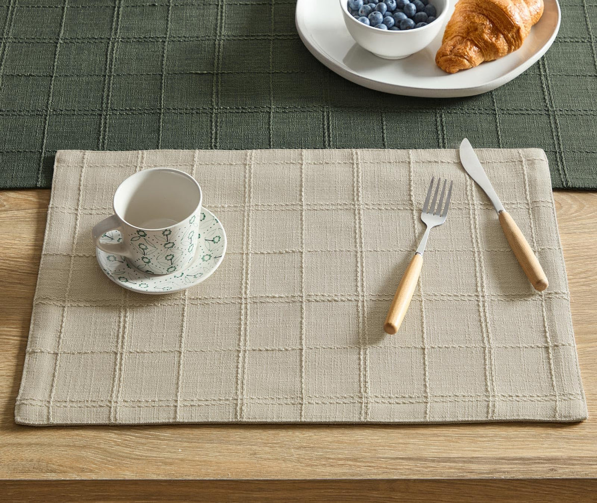 ZeeMart Linen Checked Farmhouse Placemats Set of 6, Olive 13x19in