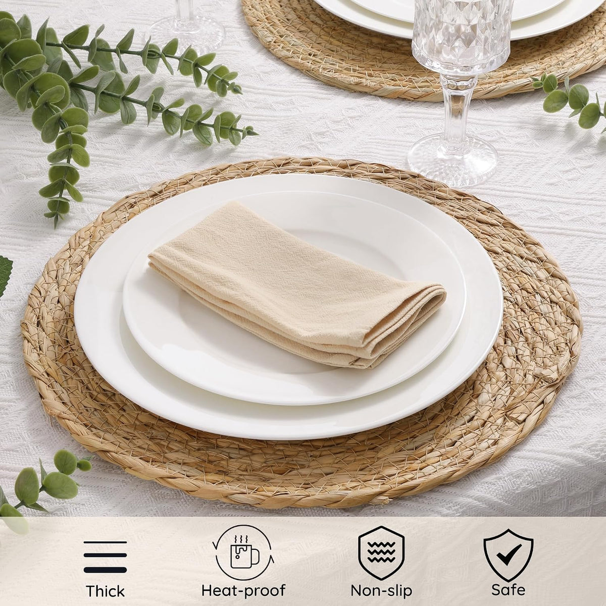 24 Pack 13.8IN Round Woven Placemats, Natural Bulrush Boho Farmhouse Mats