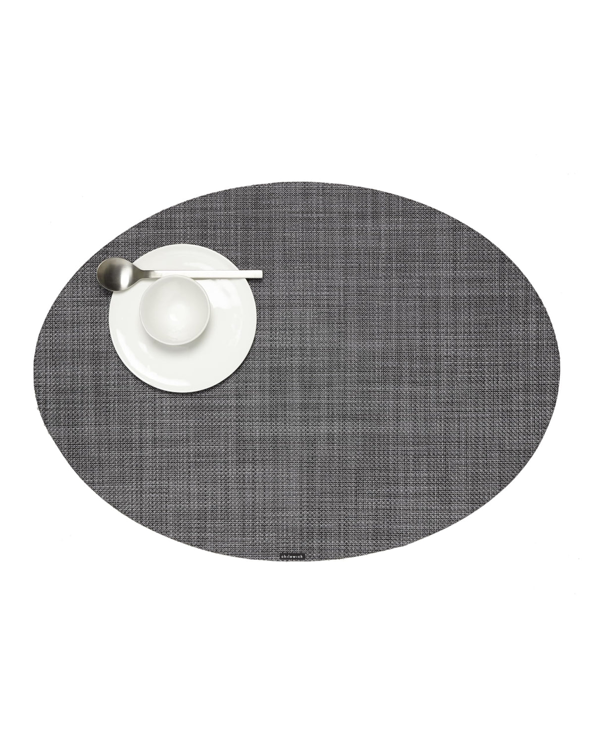 Chilewich Mini Basketweave Placemats, Round Woven Placemats Set of 4