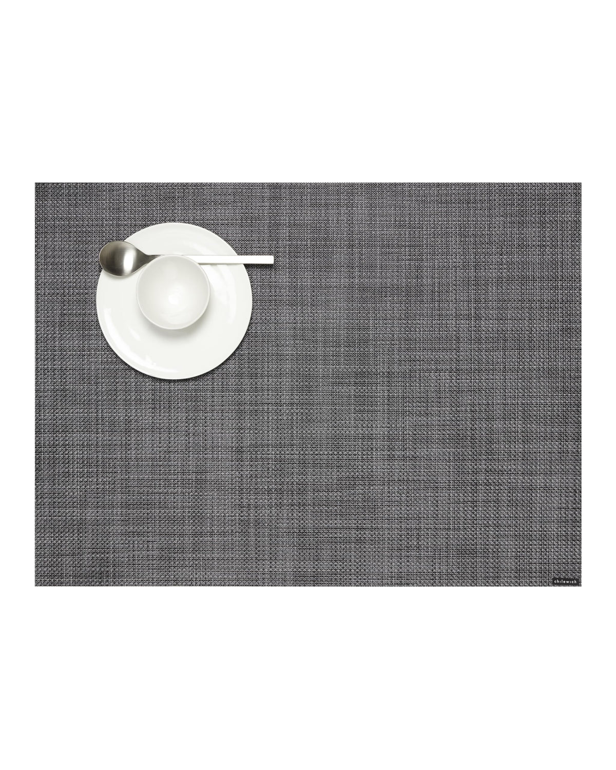 Chilewich Mini Basketweave Placemats, Round Woven Placemats Set of 4