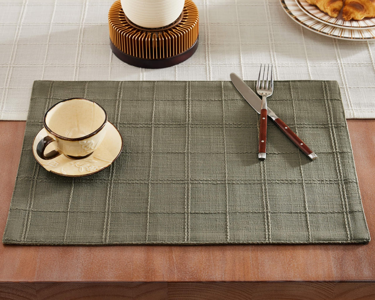 ZeeMart Linen Checked Farmhouse Placemats Set of 6, Olive 13x19in