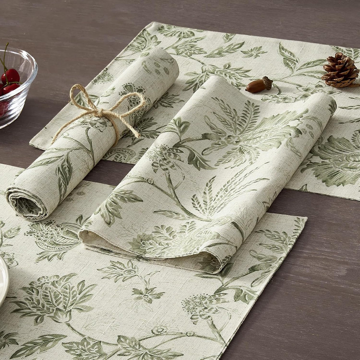 JINCHAN Sliva Linen Floral Placemats Set of 4 Farmhouse 13x19 Sage Green