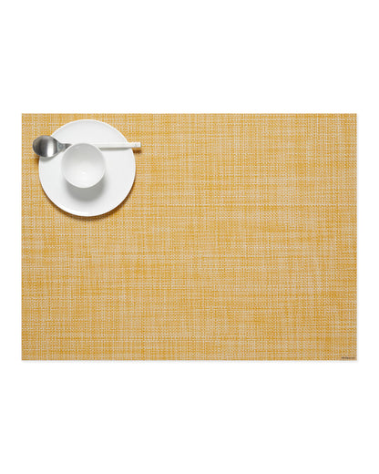 Chilewich Mini Basketweave Placemats, Round Woven Placemats Set of 4